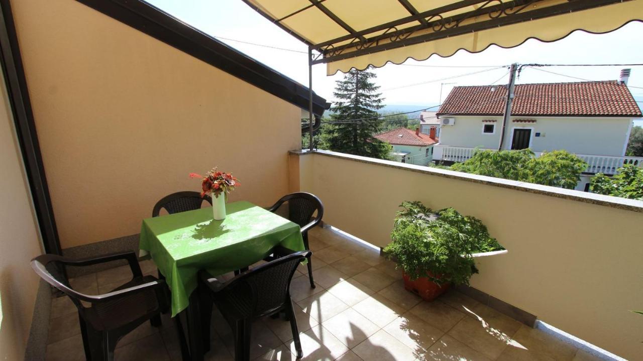 Apartments Kirincic Sveti Vid-Miholjice Экстерьер фото