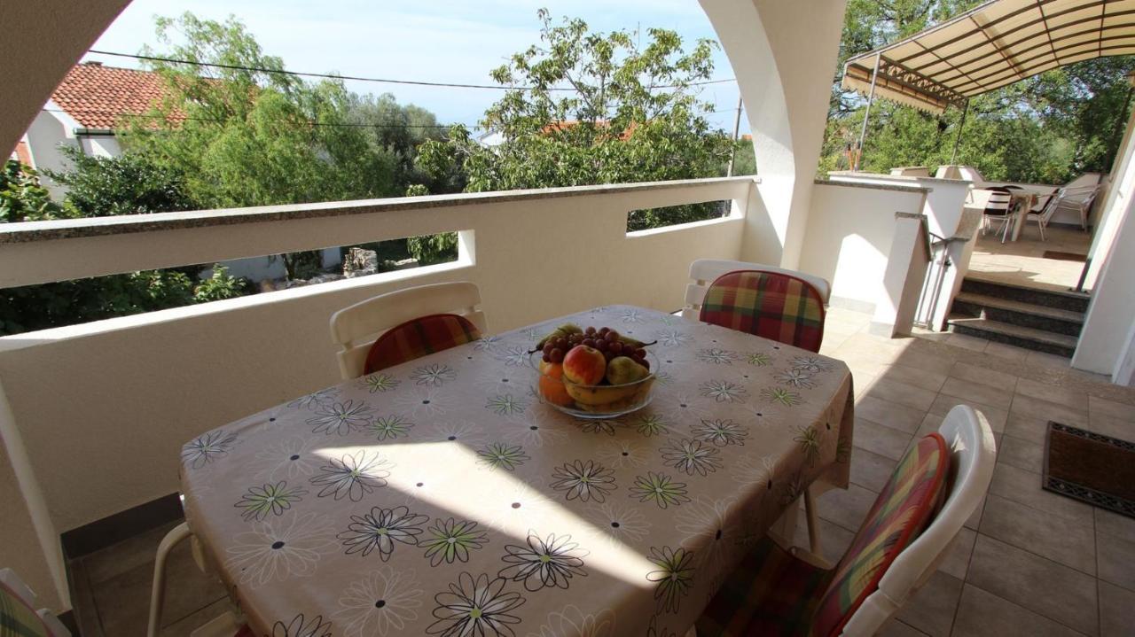 Apartments Kirincic Sveti Vid-Miholjice Экстерьер фото