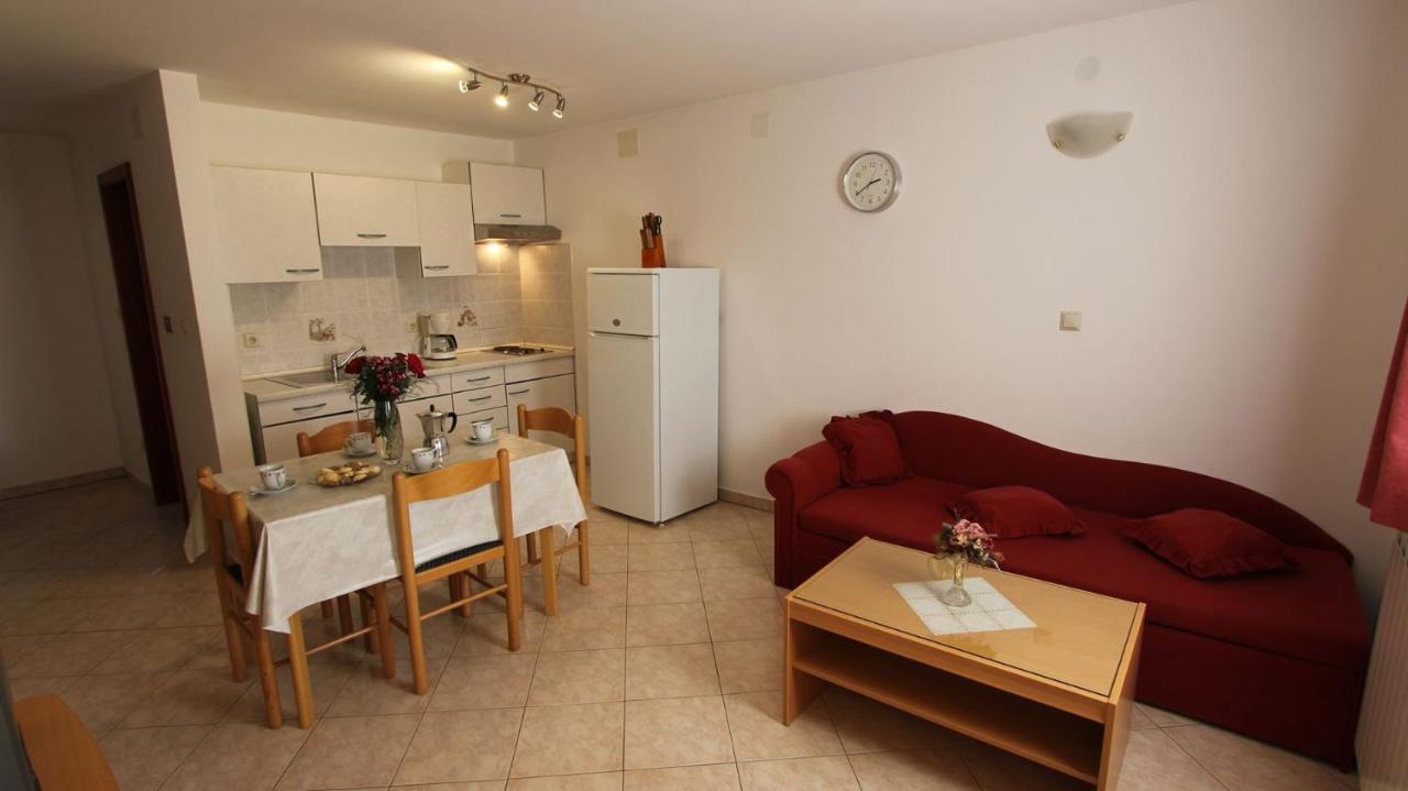 Apartments Kirincic Sveti Vid-Miholjice Экстерьер фото